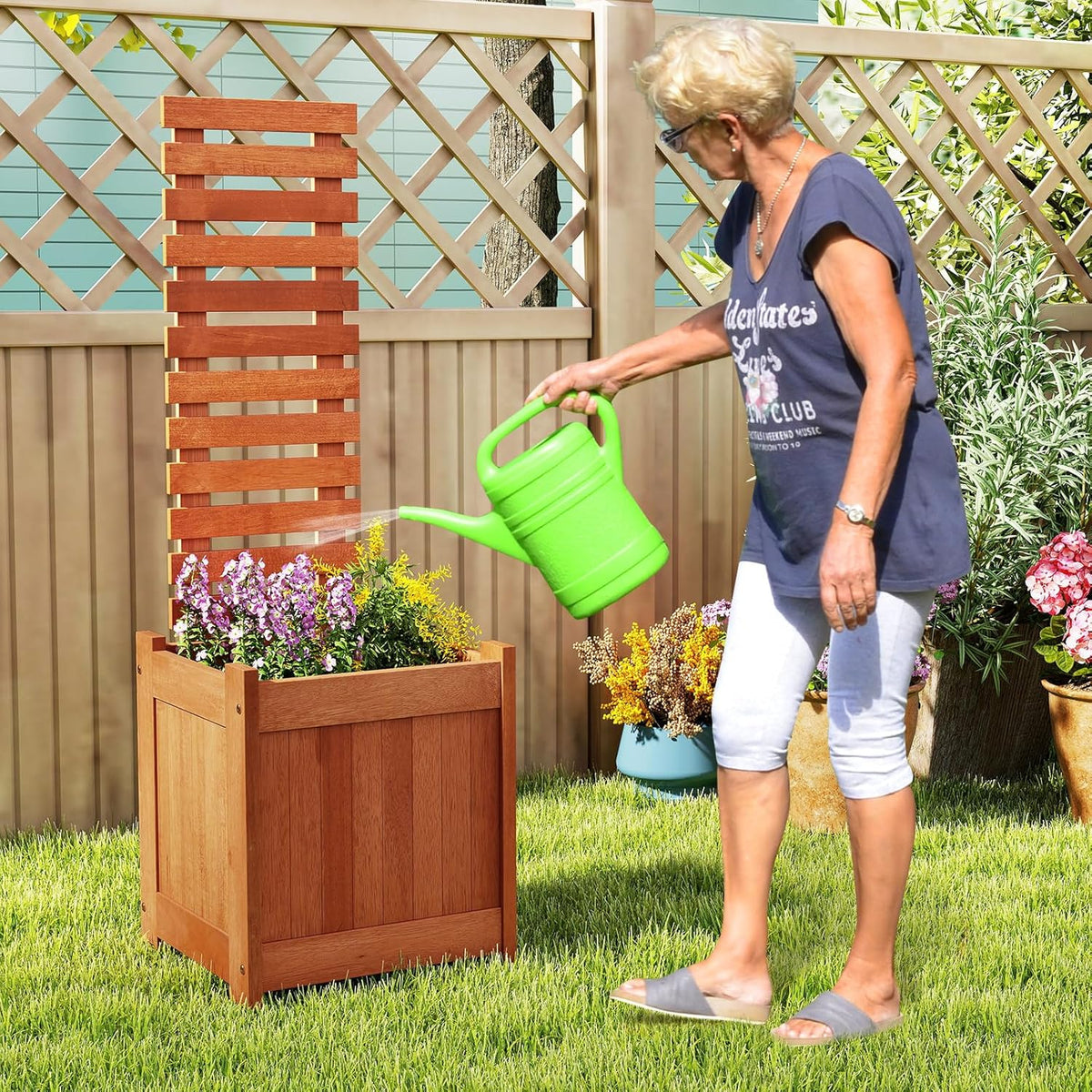 Lucktree Outdoor Wooden Raised Garden Bed with Trellis
