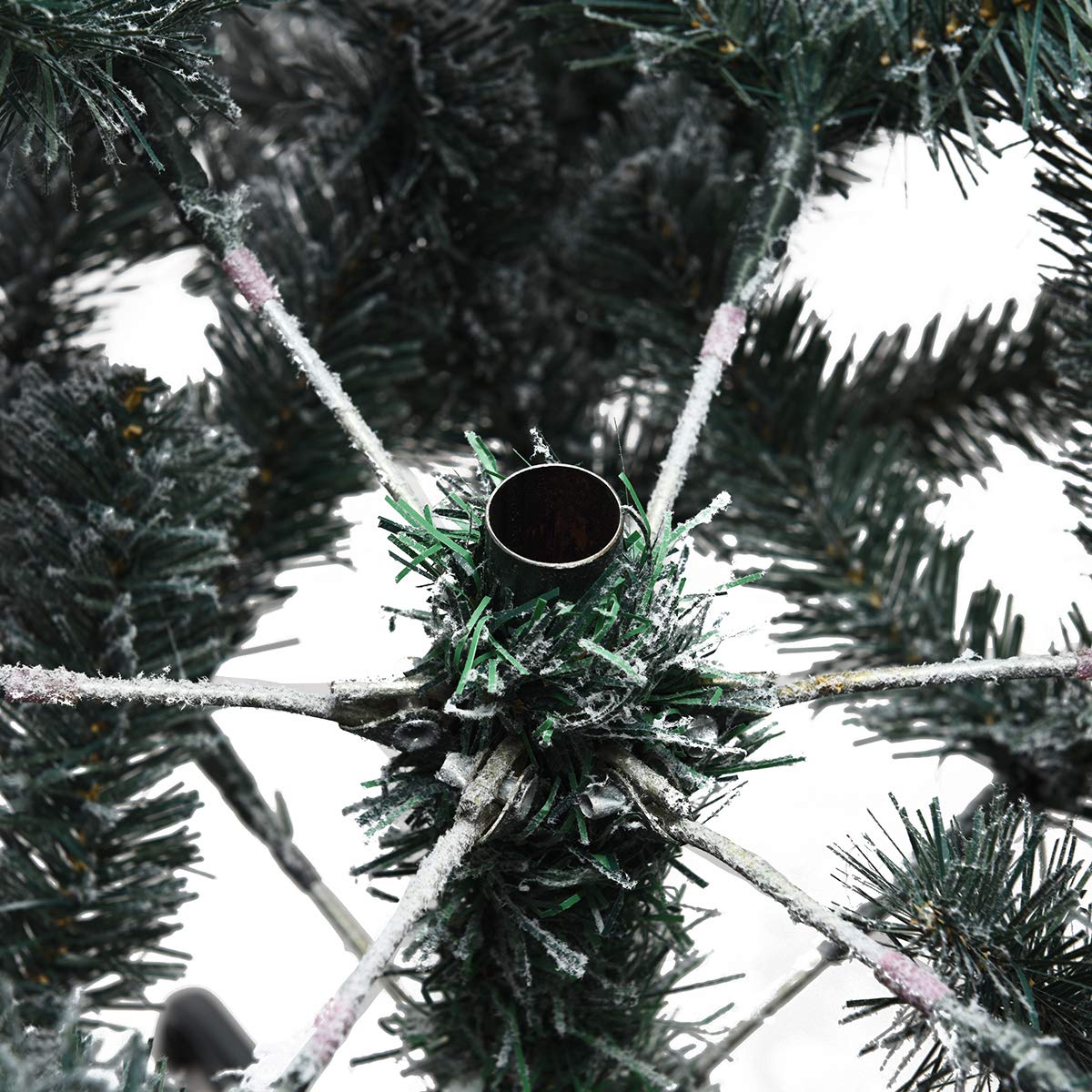 6FT/9FT  Snow Flocked Christmas Tree, Hinged Pine Tree - LucktreeUS