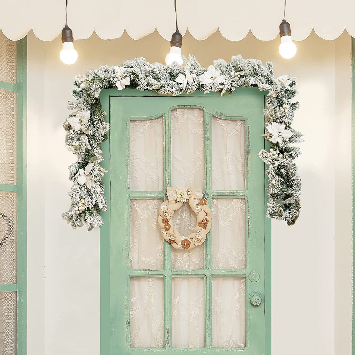 9ft Snow Flocked Christmas Garland with 50 LED Light - LucktreeUS
