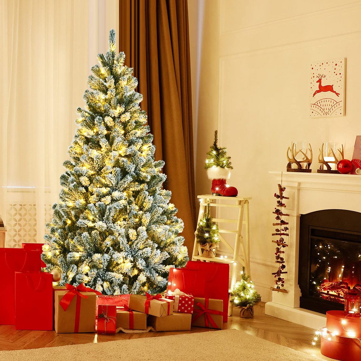 Lucktree Snow Flocked Christmas Tree, Artificial Hinged Xmas Tree - LucktreeUS