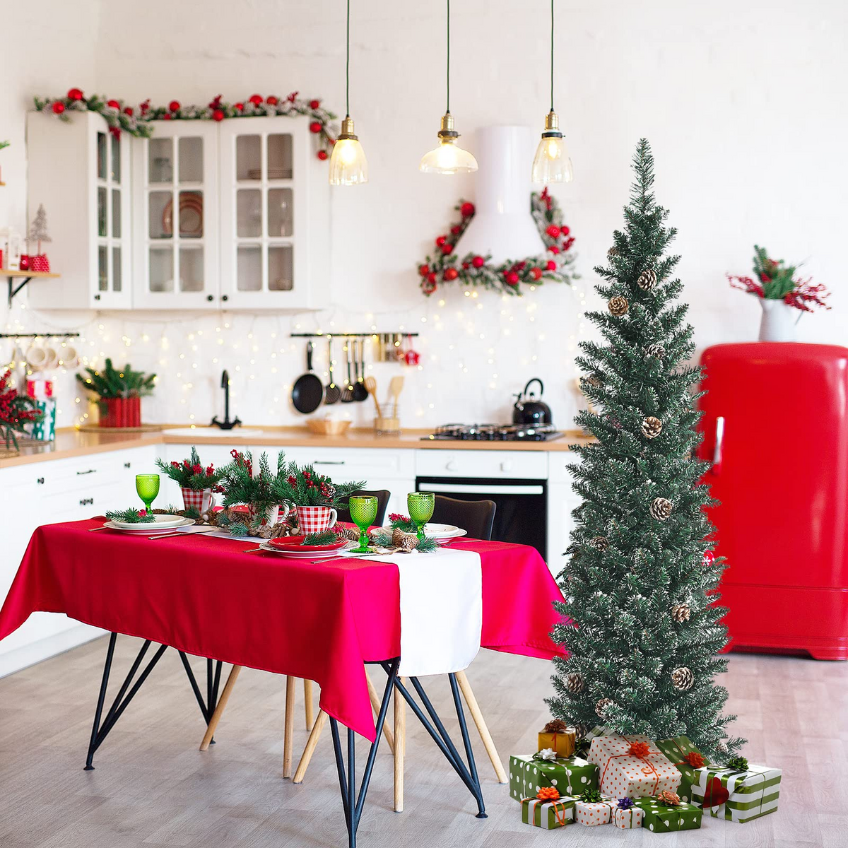 Lucktree Artificial Pencil Christmas Tree, Snow Flocked Slim Xmas Tree - LucktreeUS