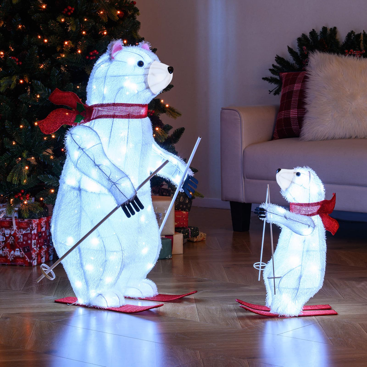 Lucktree 2-Piece Lighted Polar Bear Christmas Decorations