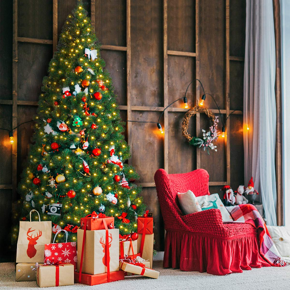 Lucktree 9ft Artificial Pre-lit Christmas Tree Premium Spruce Hinged Tree with 700 LED Lights and Solid Metal Stand - LucktreeUS